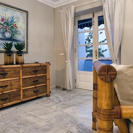 Calle Teide 13 卡列罗港